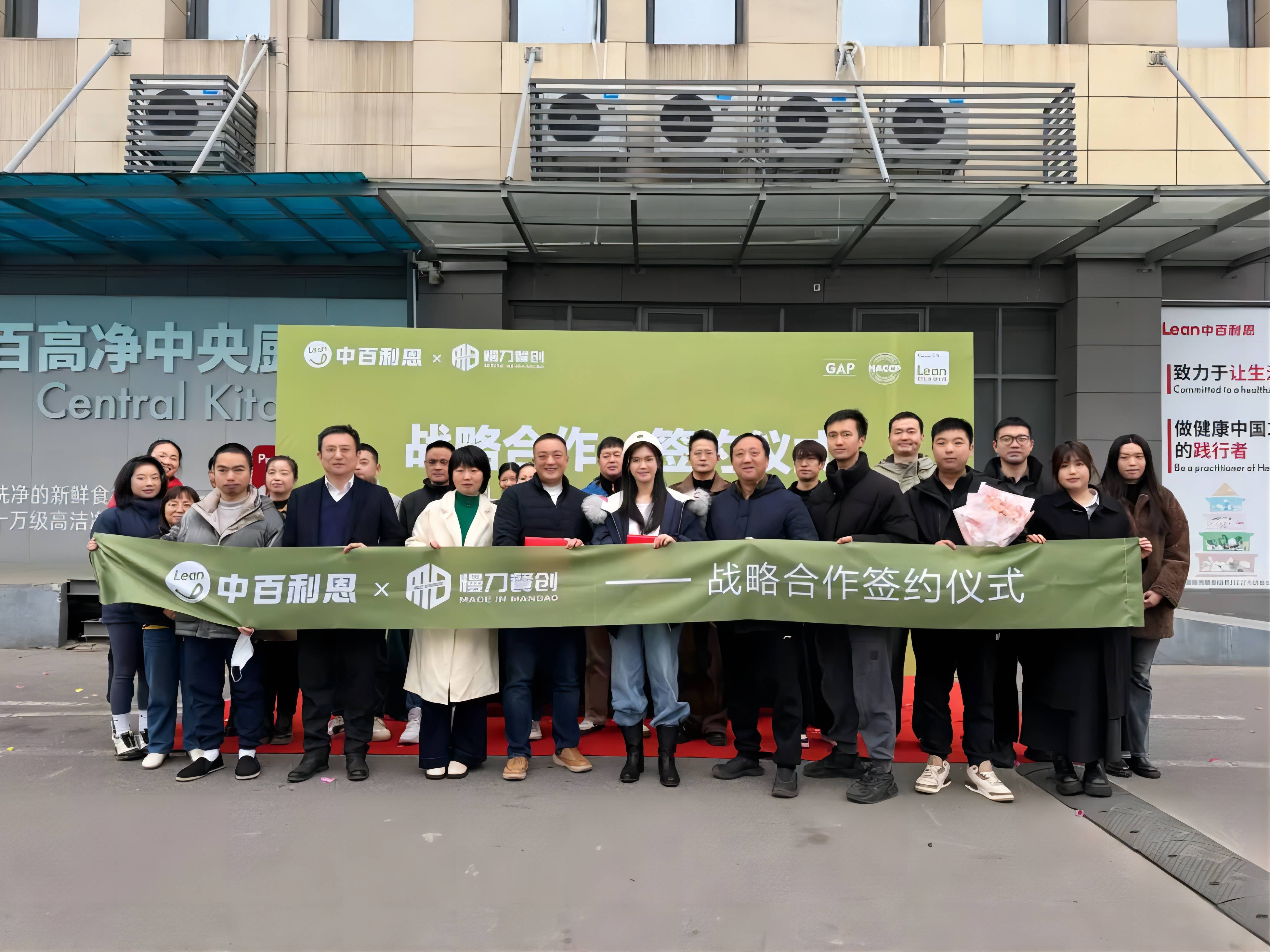 2d6ddbdaebf470464584ad41fc332cd4